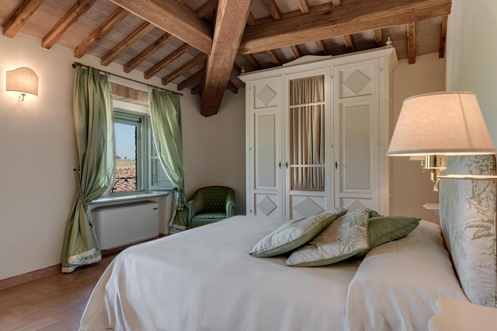Villa Il Castagno Wine & Resort Siena Exterior foto