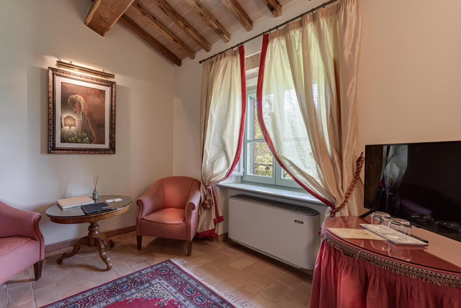 Villa Il Castagno Wine & Resort Siena Exterior foto